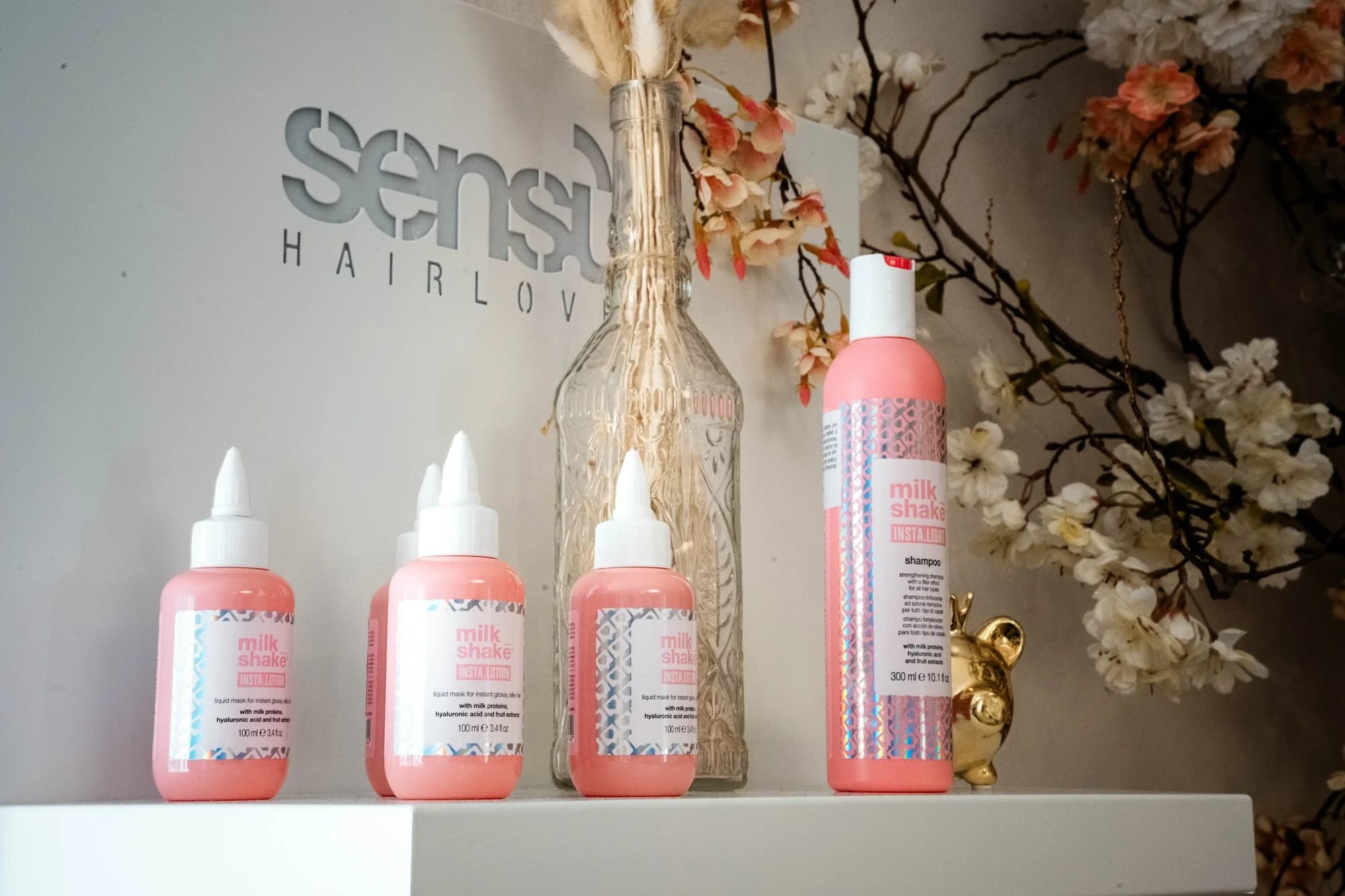 Prémiové vlasové produkty Sens.ùs a milk_shake používané v salóne O VLASY by Zane